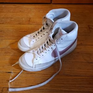 Nike Blazer Mid '77 Pink Glaze Youth 7 or Women's 8.5